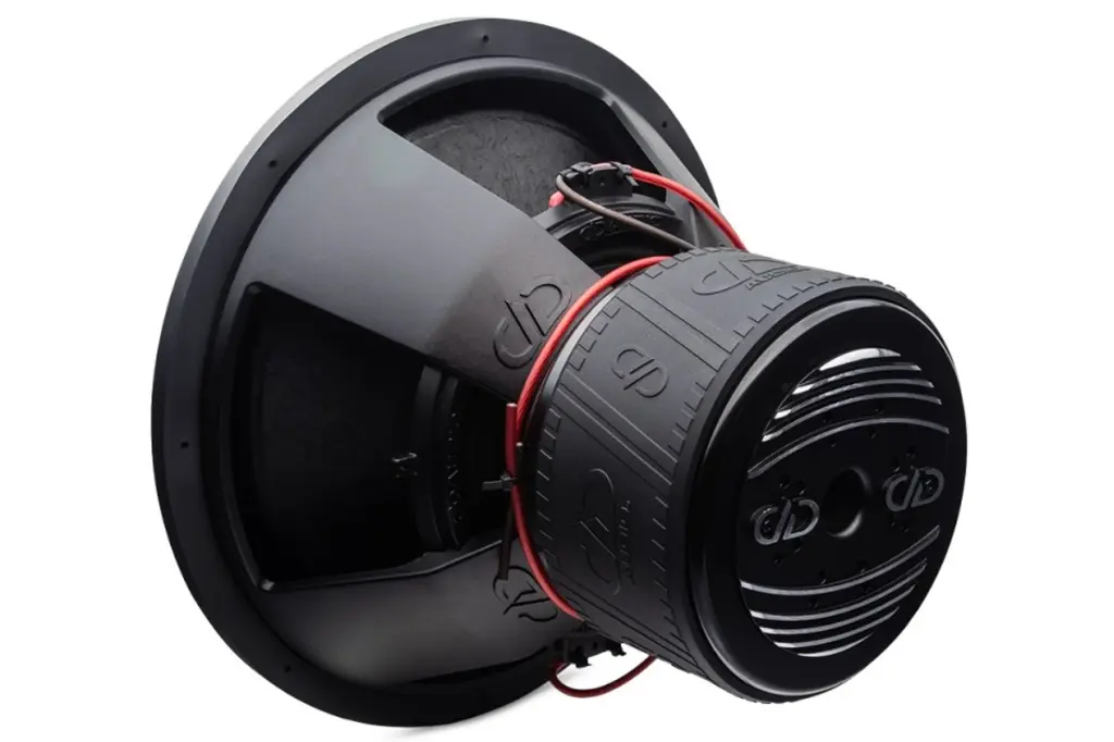 dd-audio-818f-d2-46-cm-2500-wrms-double-bobine-2-ohm202.webp