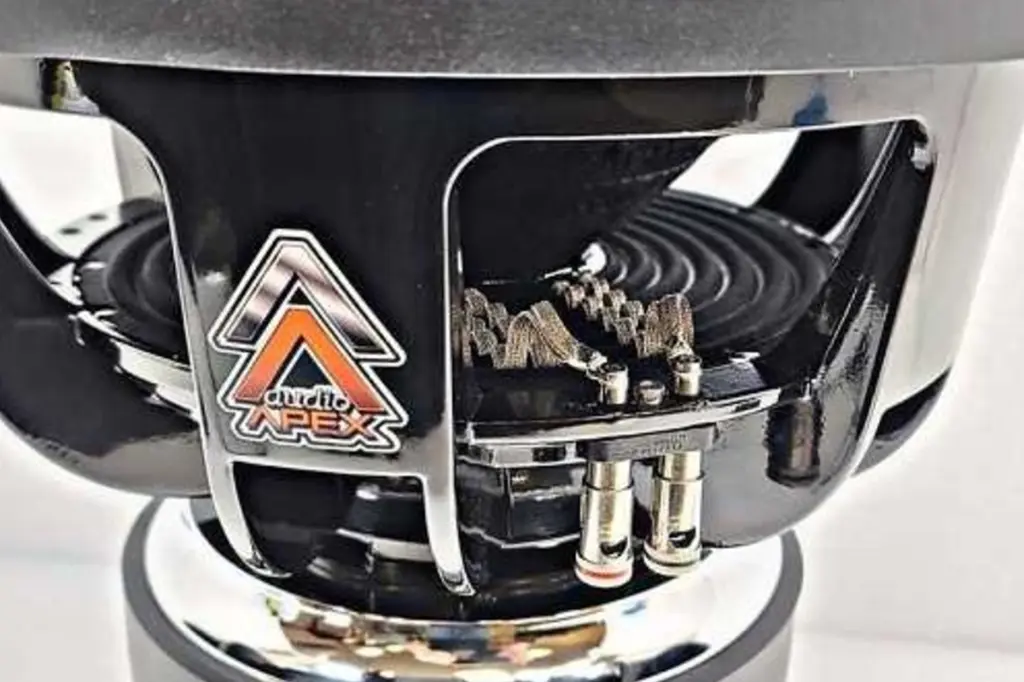 sundown-audio-zv6-15d2-2500-wrms-double-bobine-2-ohmjpg4.webp