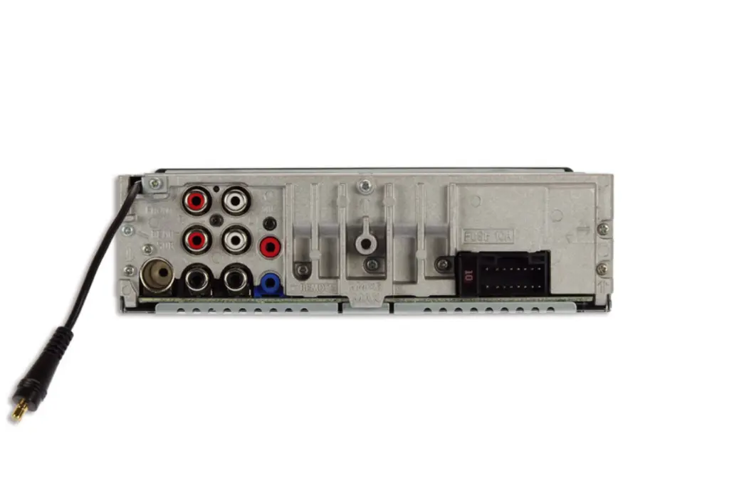 ute-204dab-connectivity.webp