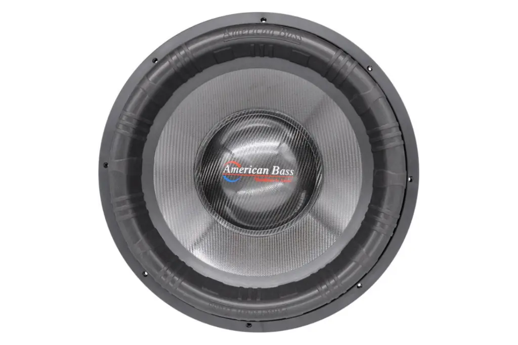 godzilla-18-subwoofer-195104-700x2.webp