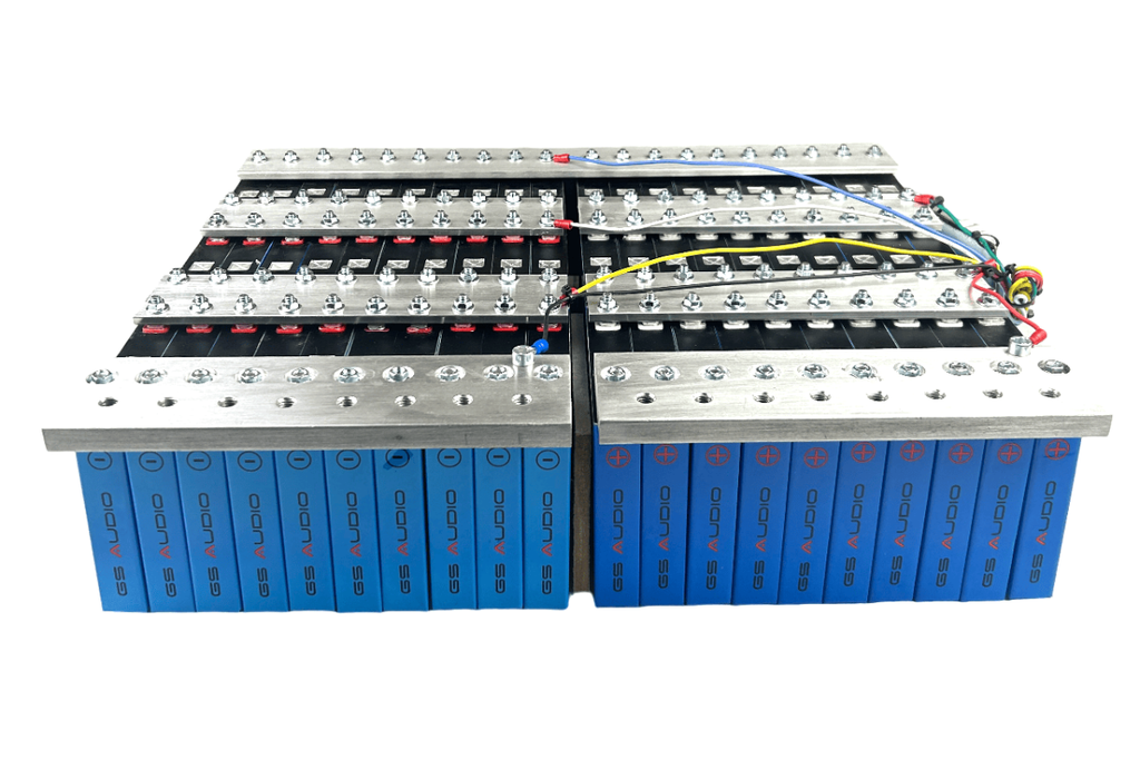 BATTERIE 200A - GS AUDIO 37 x 45 H11 cm - 60 CELLULES LTO - 14,4V + BMS ET BARRES